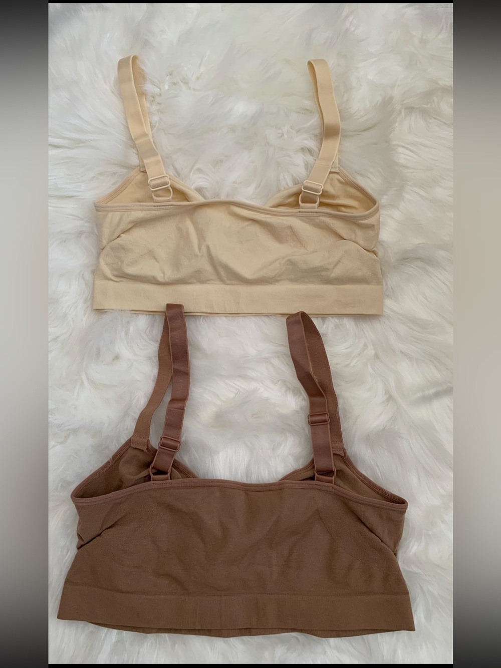Bundle of 2 pair Wireless Scoop Bralette - Size Large - Picture 2 of 9